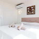 Caribe By Calpitality Apartman